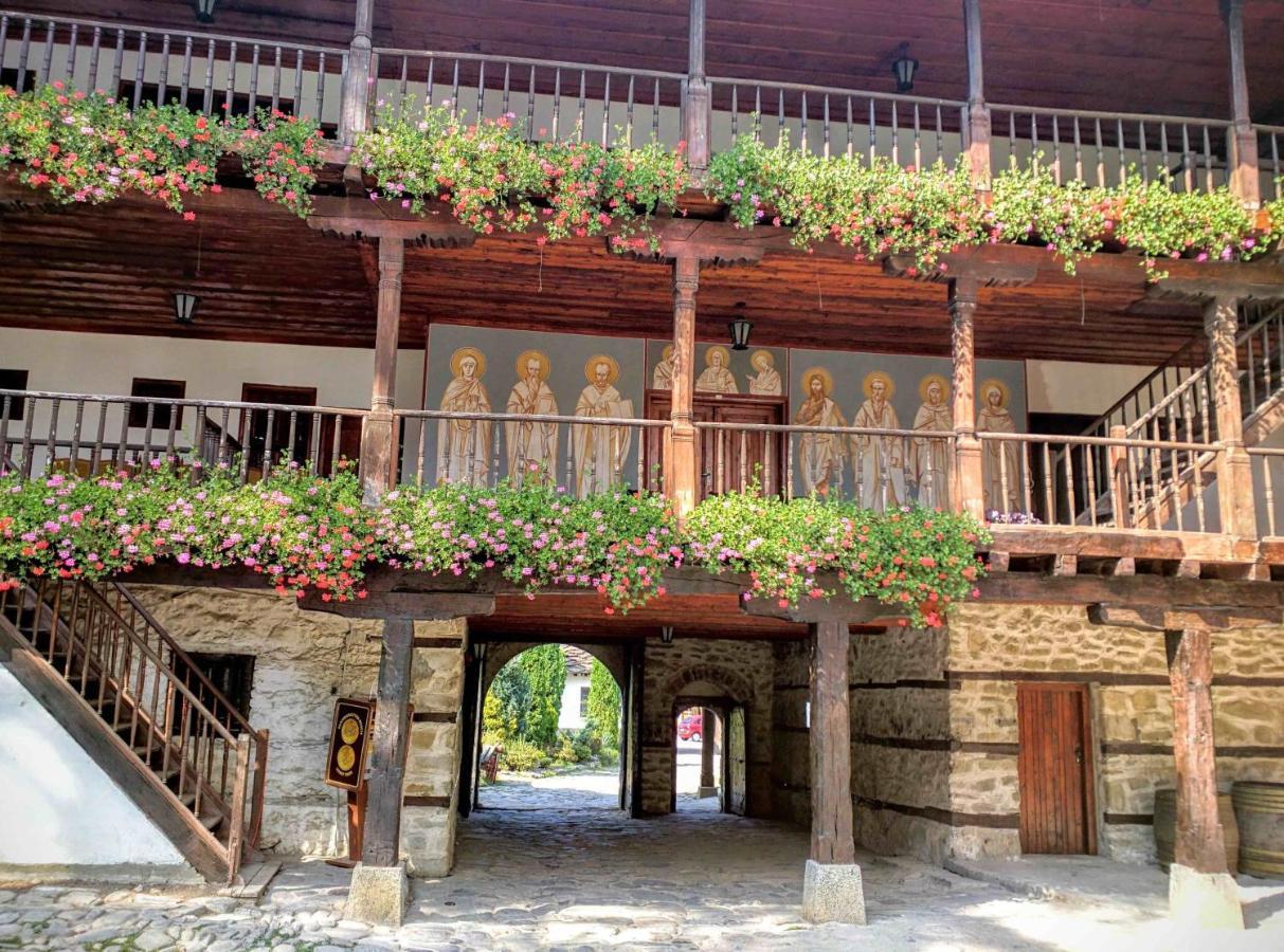 The Tinkov House In 洛维奇 外观 照片